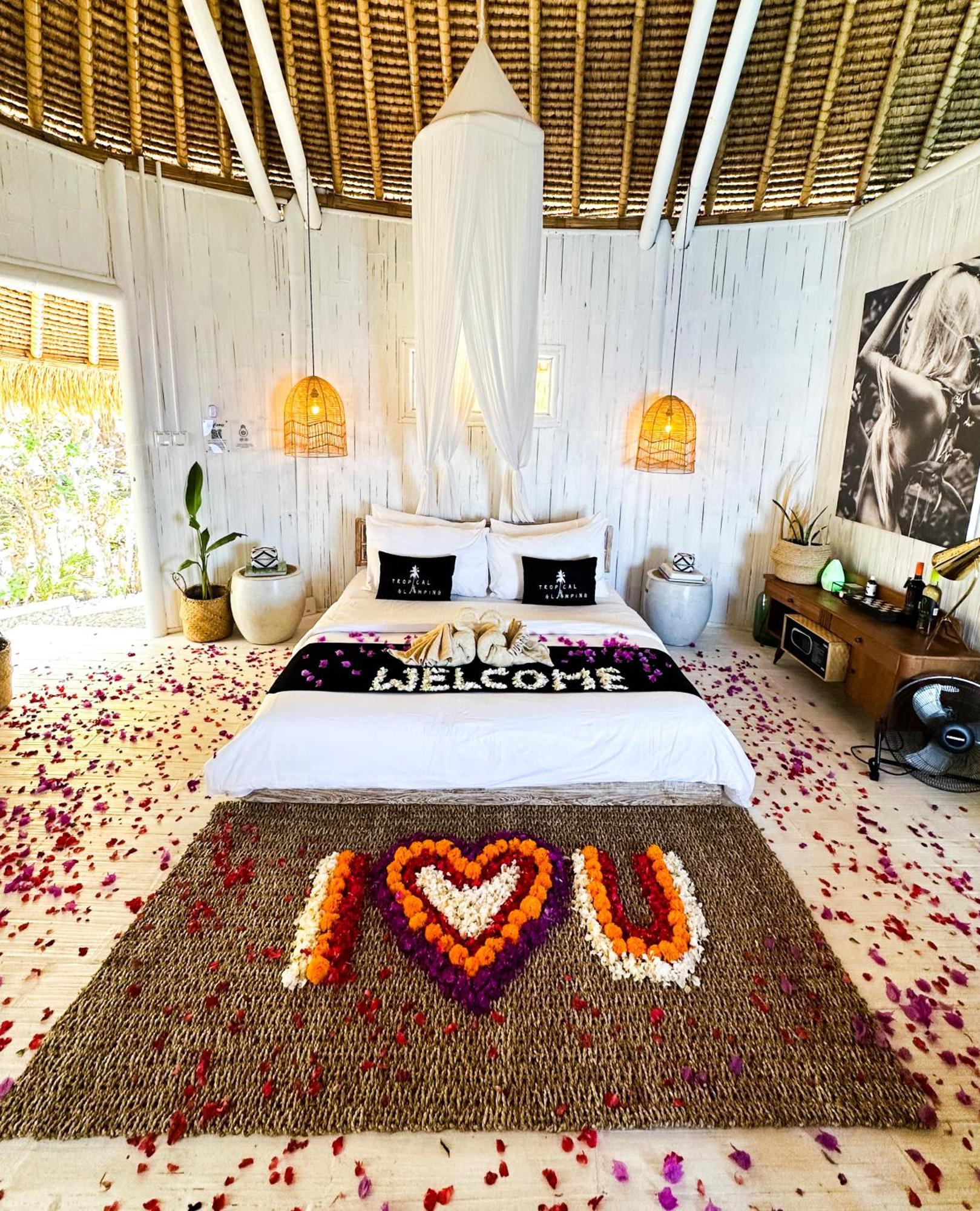 Tropical Glamping Nusa Penida Diamond Beach - Cliff Side Edge Polilit Kültér fotó